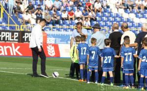 Željine legende otvorile novi travnjak stadiona Grbavica