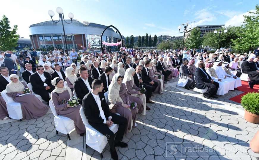 Kolektivno vjersko vjenčanje: 60 parova se zaklelo na vječnu ljubav