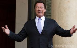 Beč stavio na aukciju tramvaj sa Schwarzeneggerovim potpisom