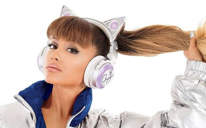 Boja lavande: Ariana Grande oduševila promjenom imidža