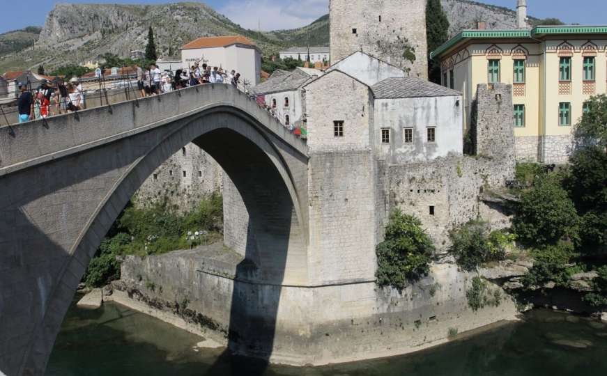 Nizom manifestacija bit će obilježeno 14 godina od obnove Starog mosta