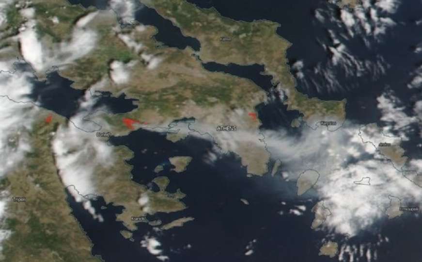 Pogledajte kako požar u Grčkoj izgleda iz svemira
