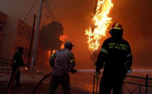 Uhapšene četiri osobe zbog podmetanja požara u Grčkoj 