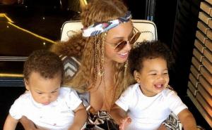 Beyonce pokazala svoje jednogodišnje blizance Rumi i Sira