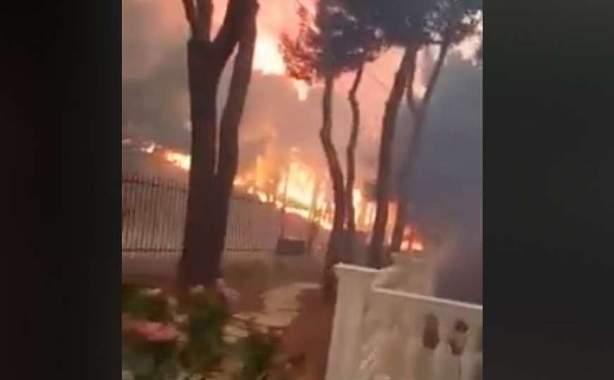 Nevjerovatna snimka požara u Grčkoj koju je pregledalo pola miliona ljudi