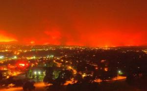 Apokaliptične scene u Californiji: Požar progutao 500 građevina