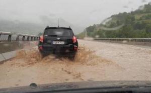 Saobraćaj u Lašvi zatvoren: Vozači se preusmjeravaju prema Zenici