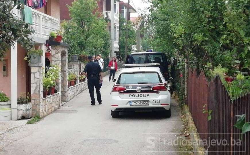 Policijska akcija rano jutros u Sarajevu, pretres kuće u Olovskoj