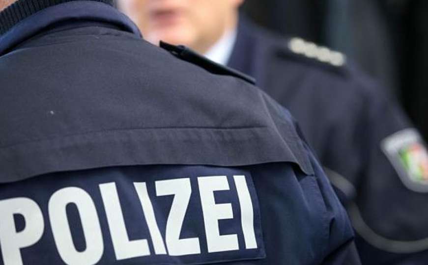 Policija u Njemačkoj pronašla liste imena 'neprijatelja' desnice