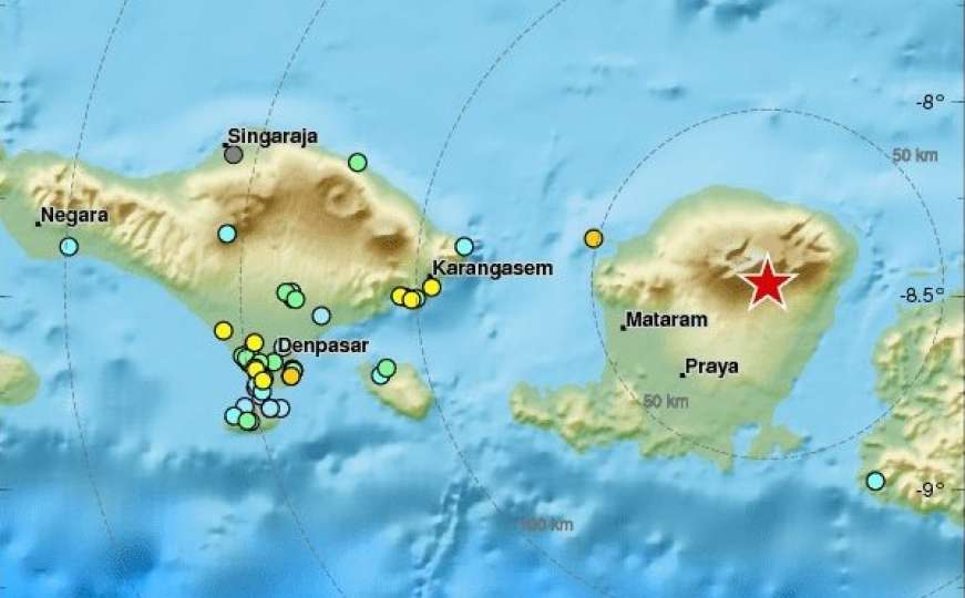 Zemljotres od sedam stepeni pogodio Indoneziju, izdato upozorenje na cunami