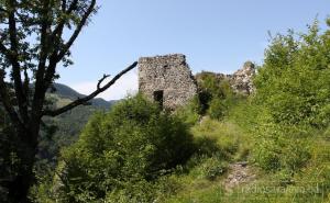 Operacija Bobovac: Posjetili smo najznačajniji utvrđeni grad srednjovjekovne Bosne