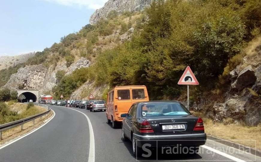 Saobraćajna nesreća na putu Mostar-Jablanica