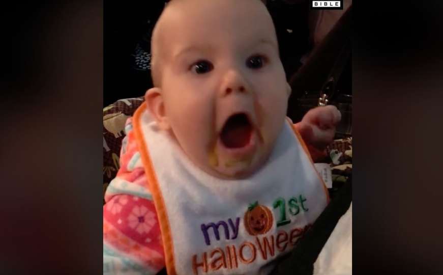 Niko na svijetu nije sretniji što jede: Ova će vam beba popraviti dan!