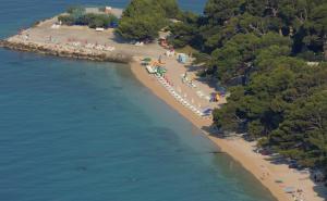 Sve veći broj plaža sa zabranom pušenja