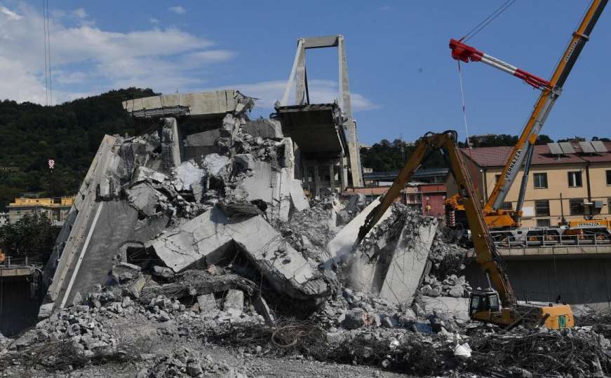 Genova: Ispod ruševina izvučena tijela 9-godišnjakinje i njenih roditelja