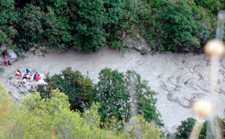 Broj poginulih u poplavljenom kanjonu u Italiji porastao na deset