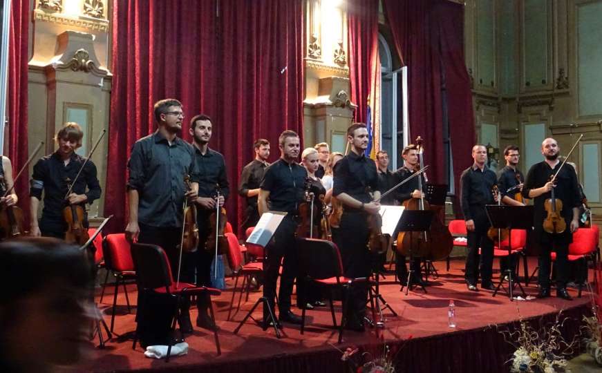 "Orkestar bez granica" oduševio sarajevsku publiku