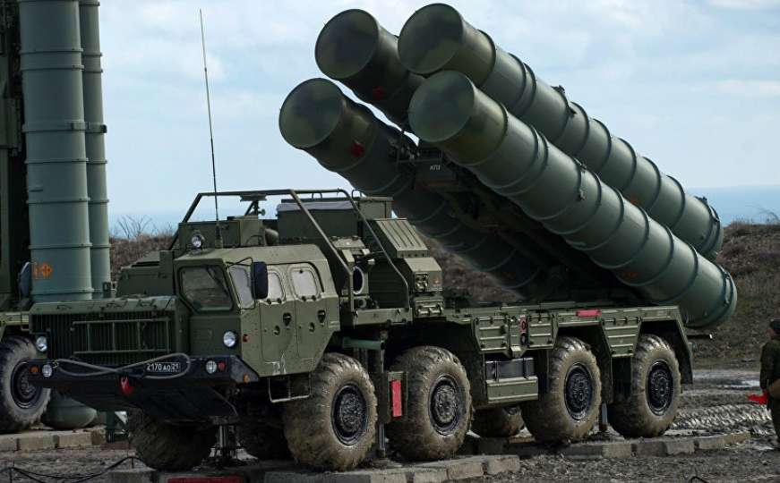 SAD prijete sankcijama državama koje nabave ruski raketni sistem S-400