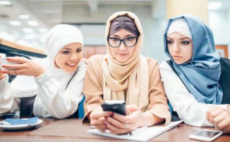 Muslimanka tužila američke vlasti zbog oduzimanja iPhonea na granici