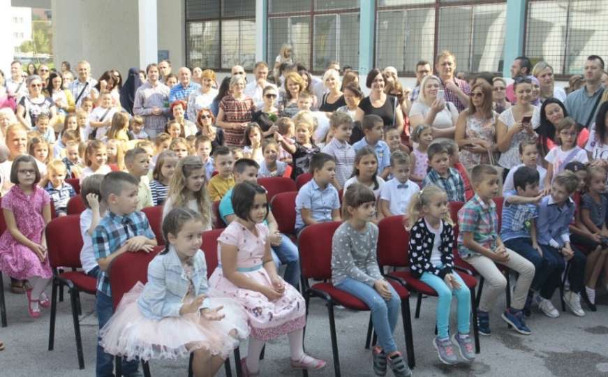 I ove školske godine oko 4.000 prvačića u Kantonu Sarajevo