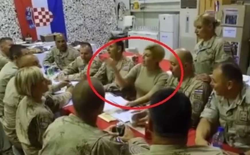 Predsjednica Hrvatske s vojnicima u Afganistanu zapjevala "Pod brajde"