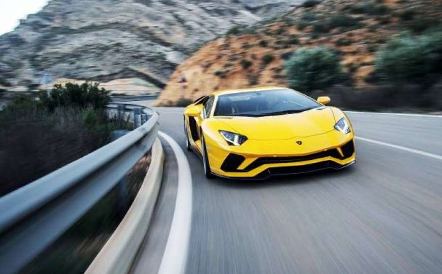 Lamborghinijem kroz Hrvatsku vozio 211 km/h, kažnjen 1.400 KM