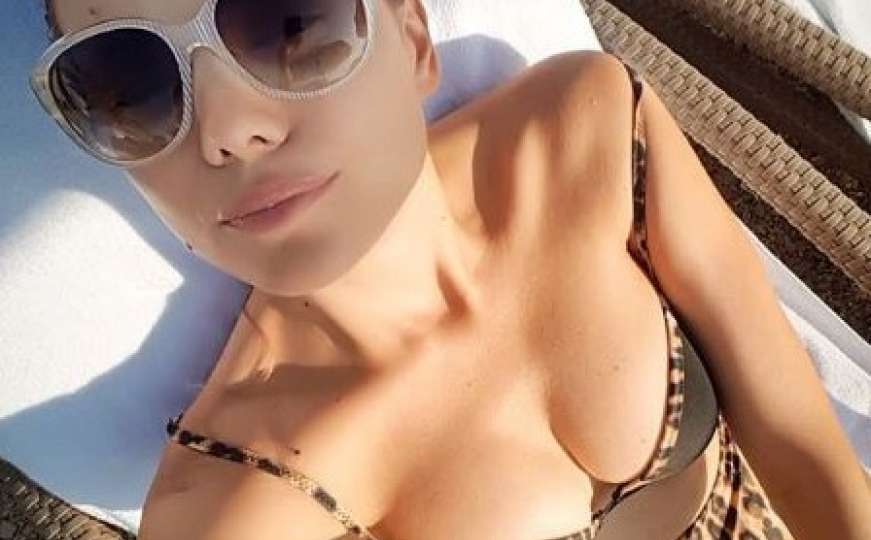 Fenomenalan izgled: Bivša Miss Hrvatske oprašta se od ljeta u vrućem bikiniju