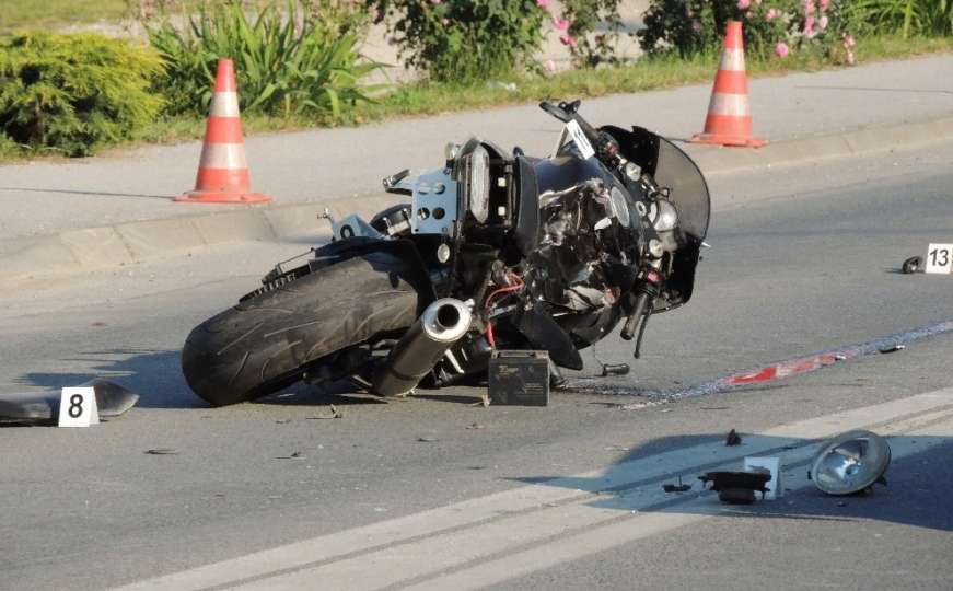 Sarajevsko naselje Briješće: Motociklista povrijeđen nakon sudara s autom