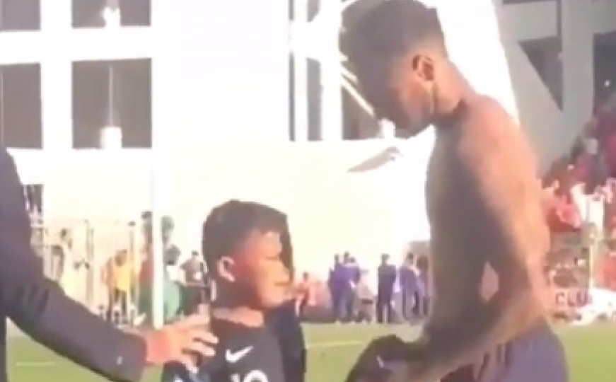 Ostvario mu snove: Neymar poklonio dječaku dres i izmamio mu suze radosnice