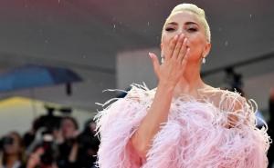 Zvijezda je rođena: Lady Gaga pokorila filmski svijet