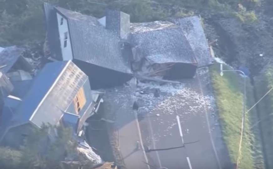 Klizišta u Japanu nakon razornog tajfuna i zemljotresa
