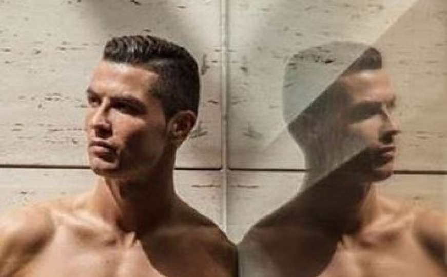 Golišava fotografija: Ronaldo pozirao na jahti pa pokazao savršeno tijelo