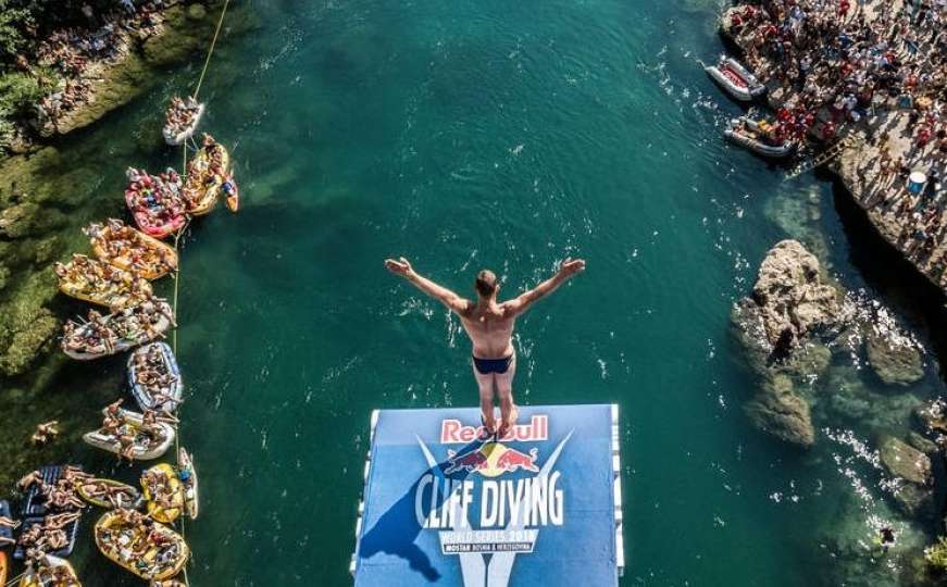 Red Bull Cliff Diving: Najbolji skokovi sa Starog mosta