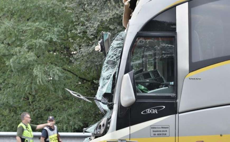 Video s mjesta nesreće u kojoj je učestvovao autobus s učenicima iz BiH