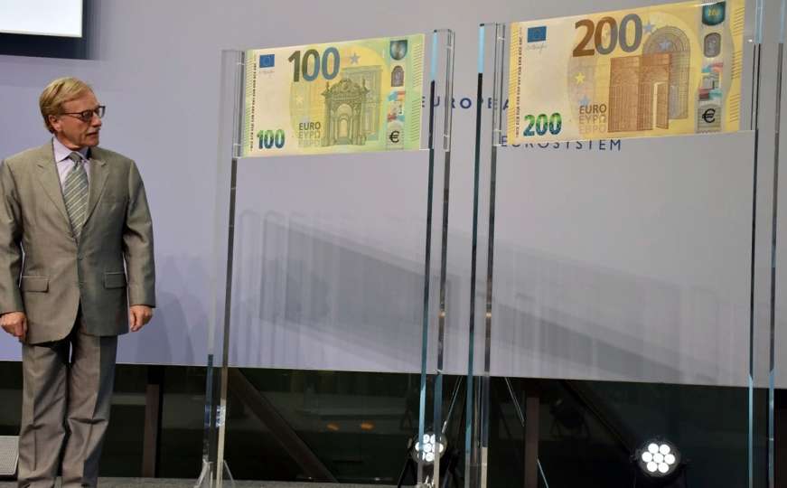 Nazvali ih "Europa": Stigle nove novčanice od 100 i 200 eura