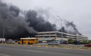 New York: Povrijeđena 21 osoba u požaru na parkingu šoping centra