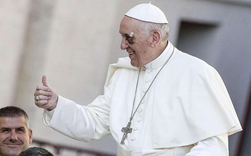 Papa Franjo: Seks je veliki dar od Boga, a ne tabu