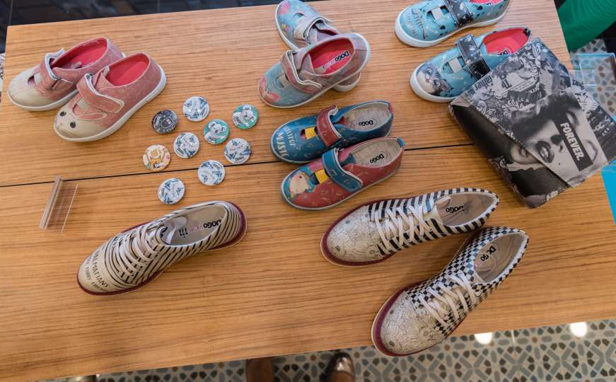 Prepoznatljive dizajnerske cipele i torbice Dogo® možete naći i u Sarajevu