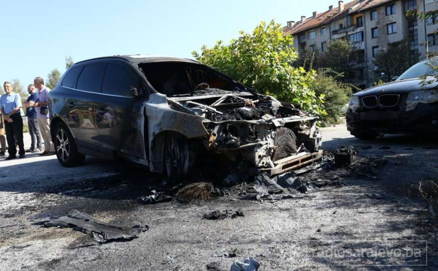 SDA: Osuđujemo paljenje auta potpredsjednice SBB-a, Mulabdić treba početi raditi
