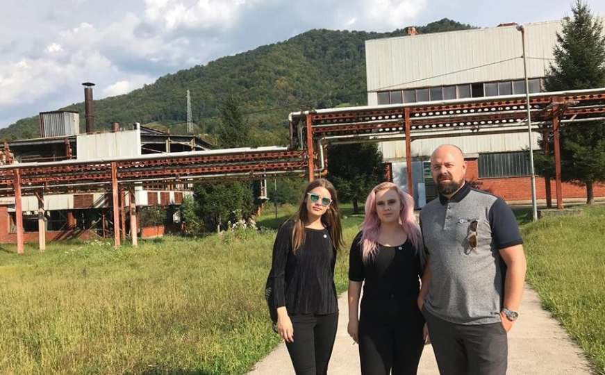 Mlada Britanka nakon posjete Srebrenici uputila emotivnu poruku prijateljima