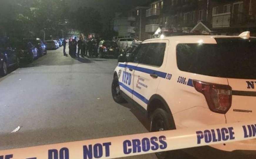Horor u New Yorku: Žena s nožem upala u vrtić, povrijeđene i tri bebe