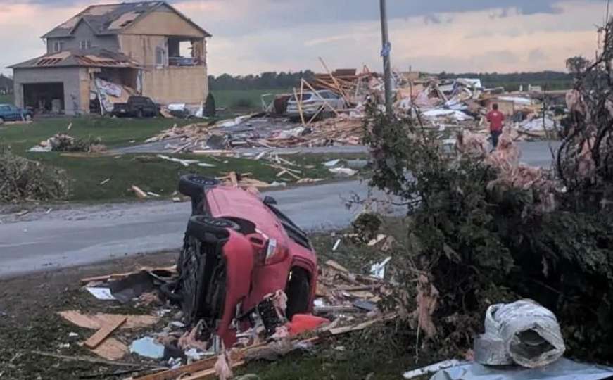 Scene haosa: Tornado pogodio Ottawu u Kanadi