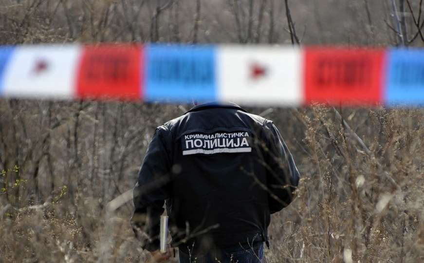 Srbija: Sin ubio majku sjekirom