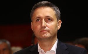 Denis Bećirović: Oborimo s vlasti političare koji tjeraju strane investitore