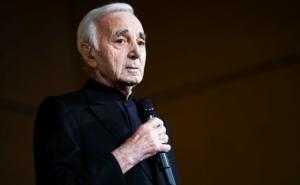 Preminuo legendarni francuski šansonjer Charles Aznavour
