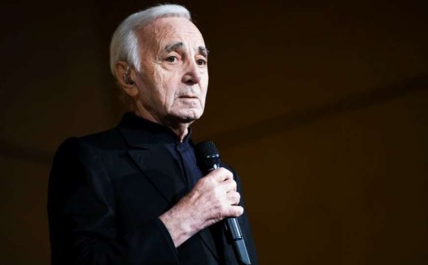 Preminuo legendarni francuski šansonjer Charles Aznavour