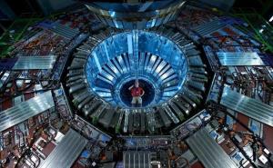 Naučnik upozorio: Ovi eksperimenti u fizici mogli bi uništiti našu planetu