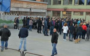 Bojkot nastave u OŠ „Cazin I“: Nezadovoljni roditelji počeli s pobunom