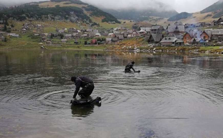 Majda Kovač: Potraga za Harisom Nalčom se nastavlja, ronioci pretražuju jezero