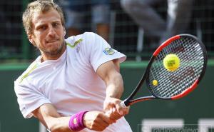 Mirza Bašić ostao bez polufinala: Poražen u dva seta 